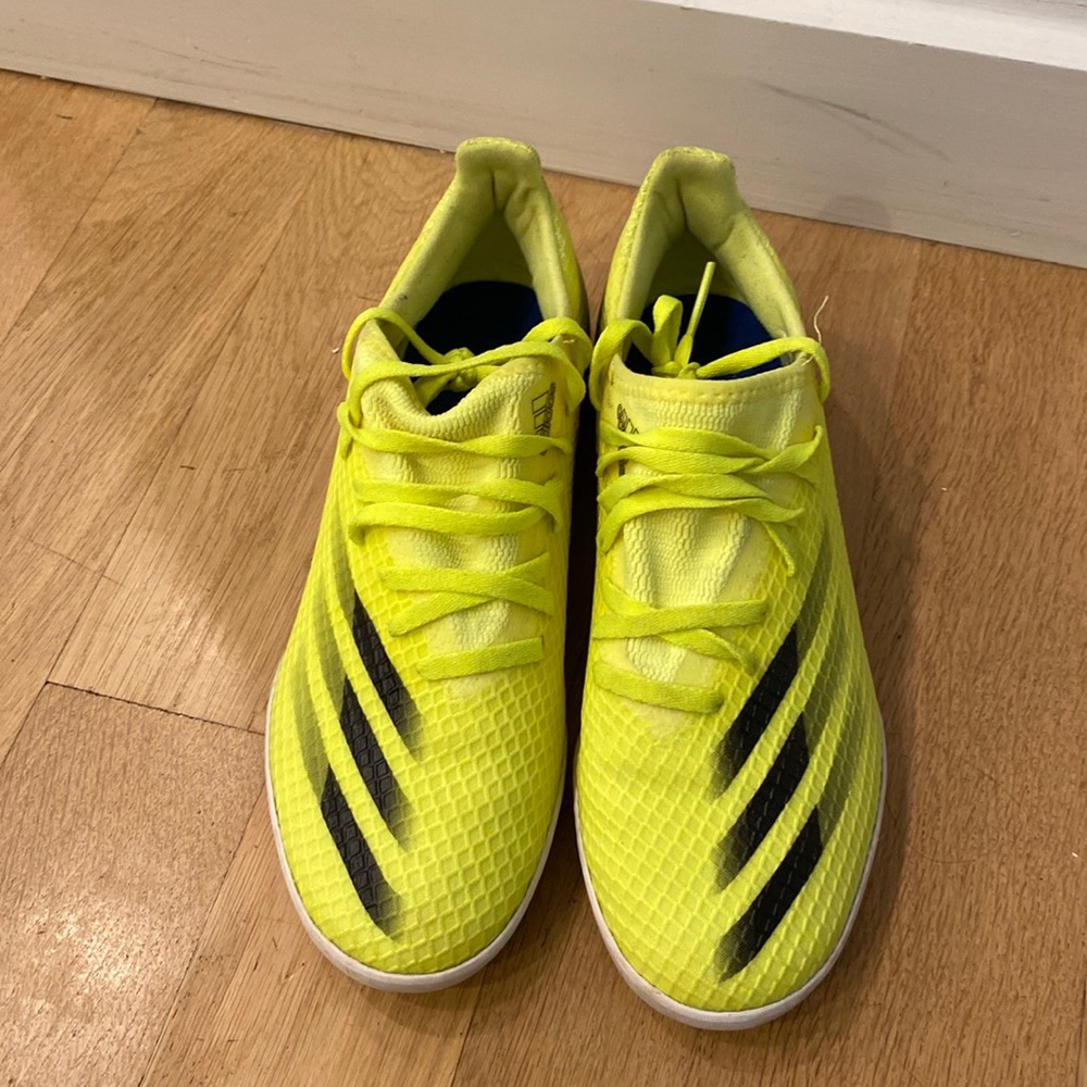 Worn once indoor soccer sneakers